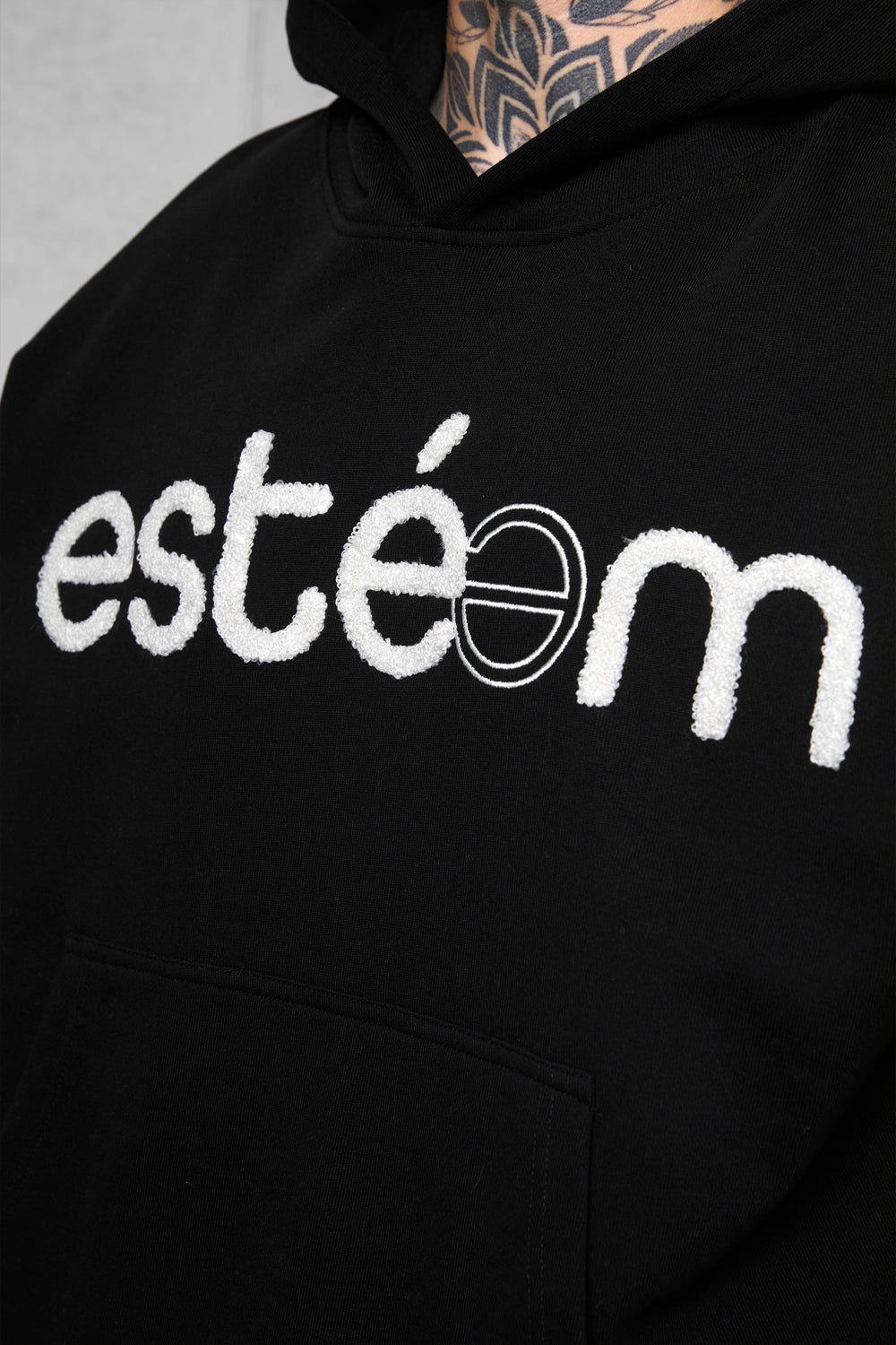 BLACK SP APPLIQUÉ OVERSIZED HOODIE