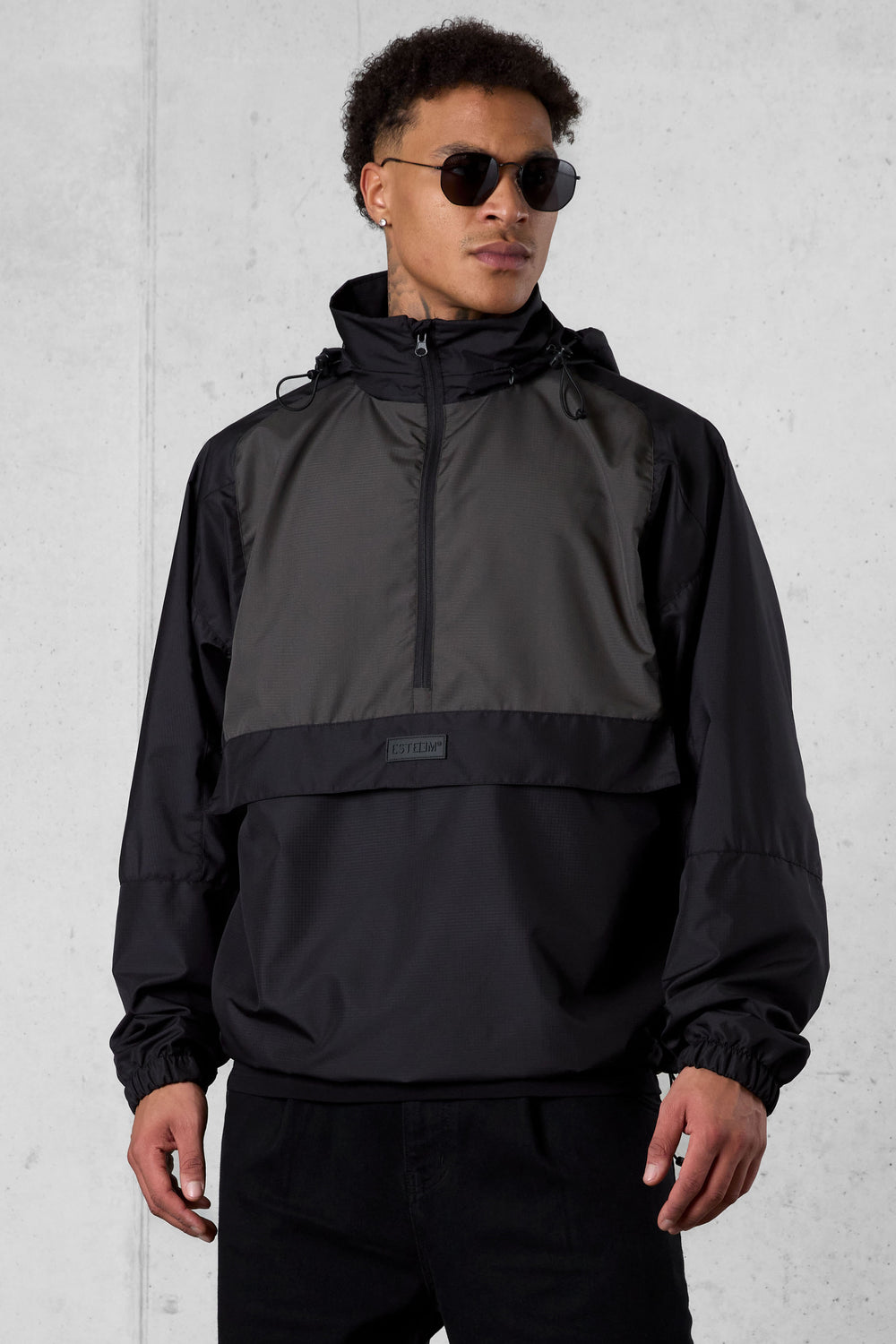 BLACK KHAKI WINDBREAKER