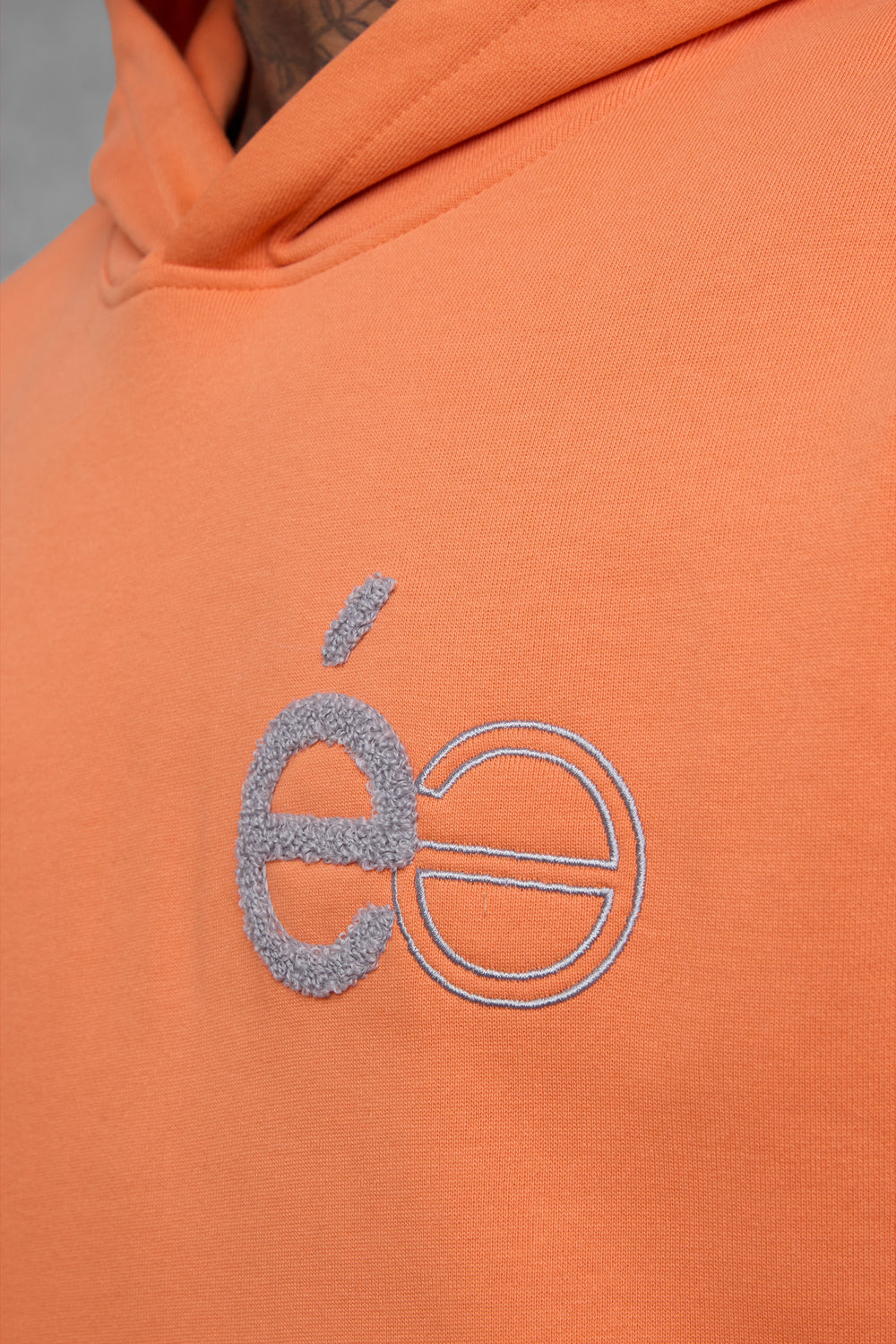 DUSTYORANGE SP APPLIQUÉ OVERSIZED HOODIE