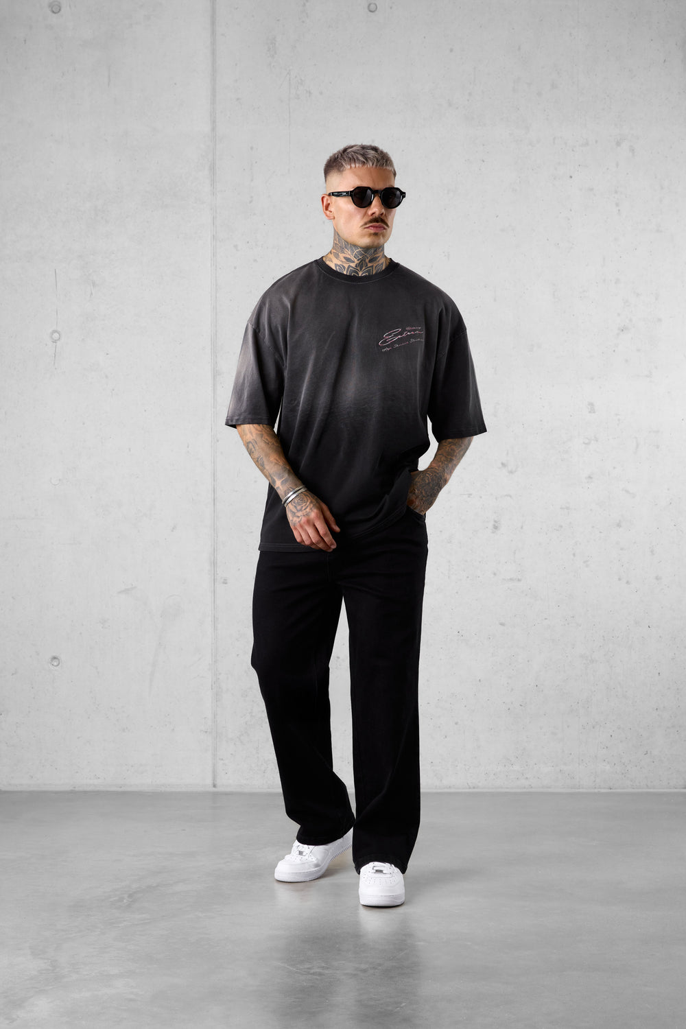 WASHED GREY HIGH STANDARD SIGNATURE OVERSIZED TEE