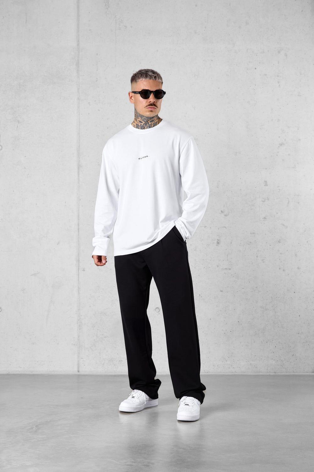 WHITE TYPEWRITER LONGSLEEVE