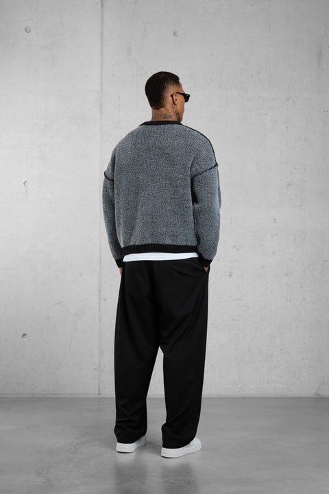 BLACK REVERSIBLE KNIT SWEATER