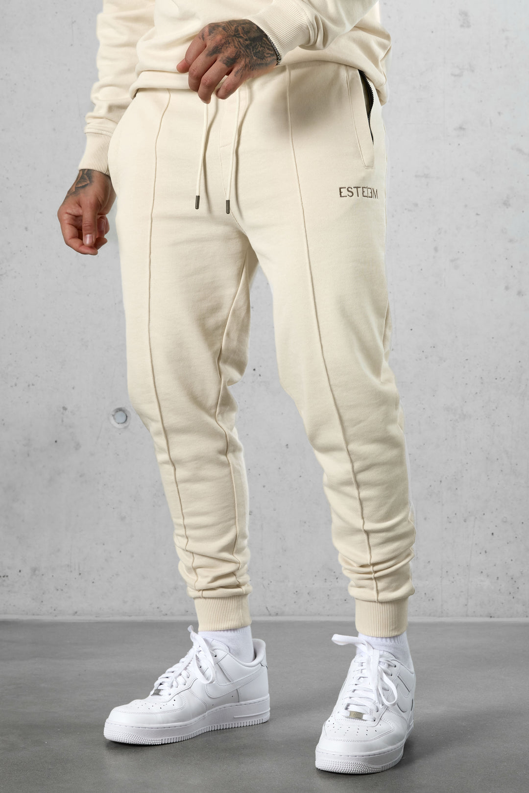 BEIGE BASIC SWEATPANTS