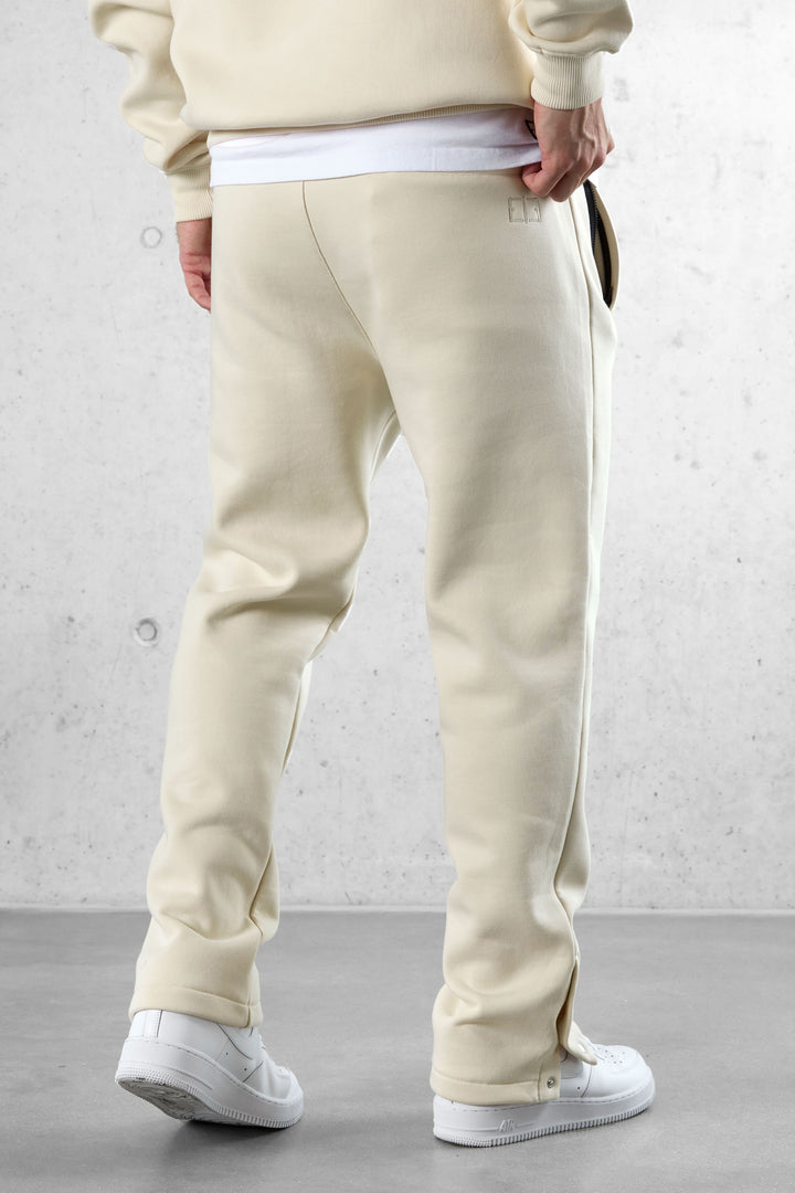 BEIGE ESSENTIAL BUTTONS JOGGER