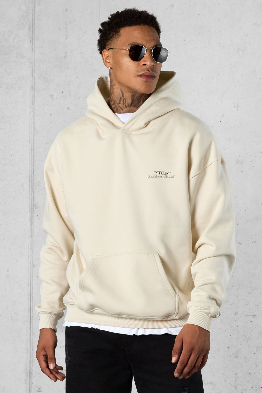 BEIGE LES MOMENTS MÉMORABLE OVERSIZED HOODIE