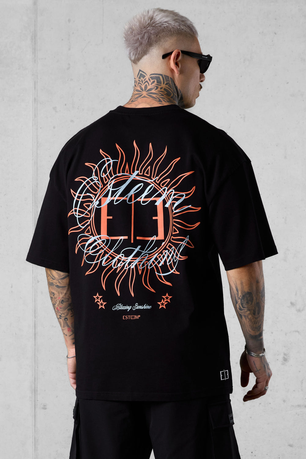 BLACK BLAZING SUNSHINE OVERSIZED TEE