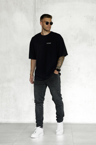 BLACK DISCREET OVERSIZED TEE