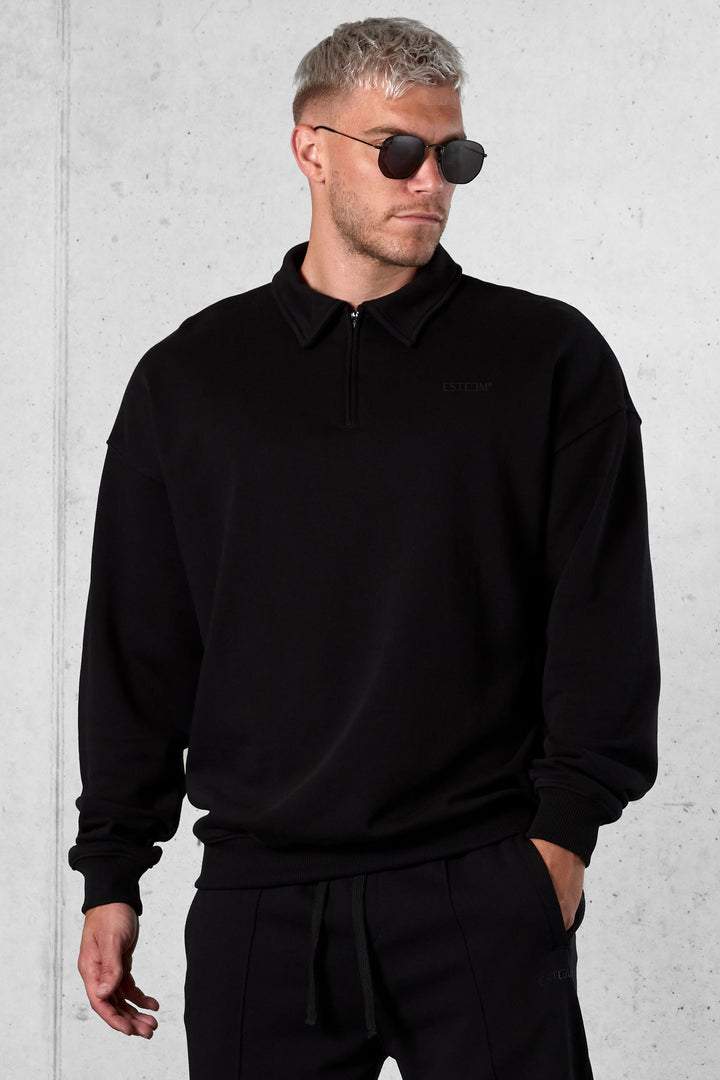 BLACK ESSENTIAL OVERSIZED HALFZIP SWEATER