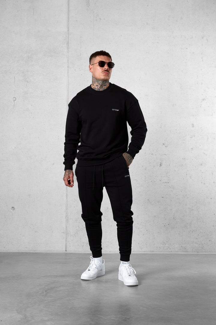 BLACK ESSENTIAL SWEATPANTS