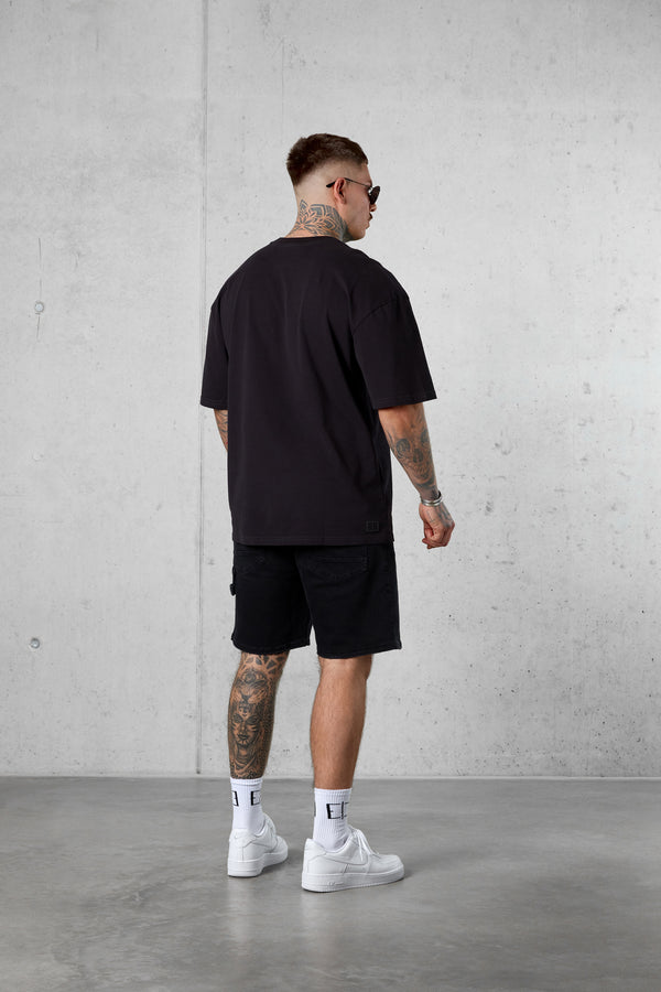 BLACK FLOWERS OVERSIZED TEE
