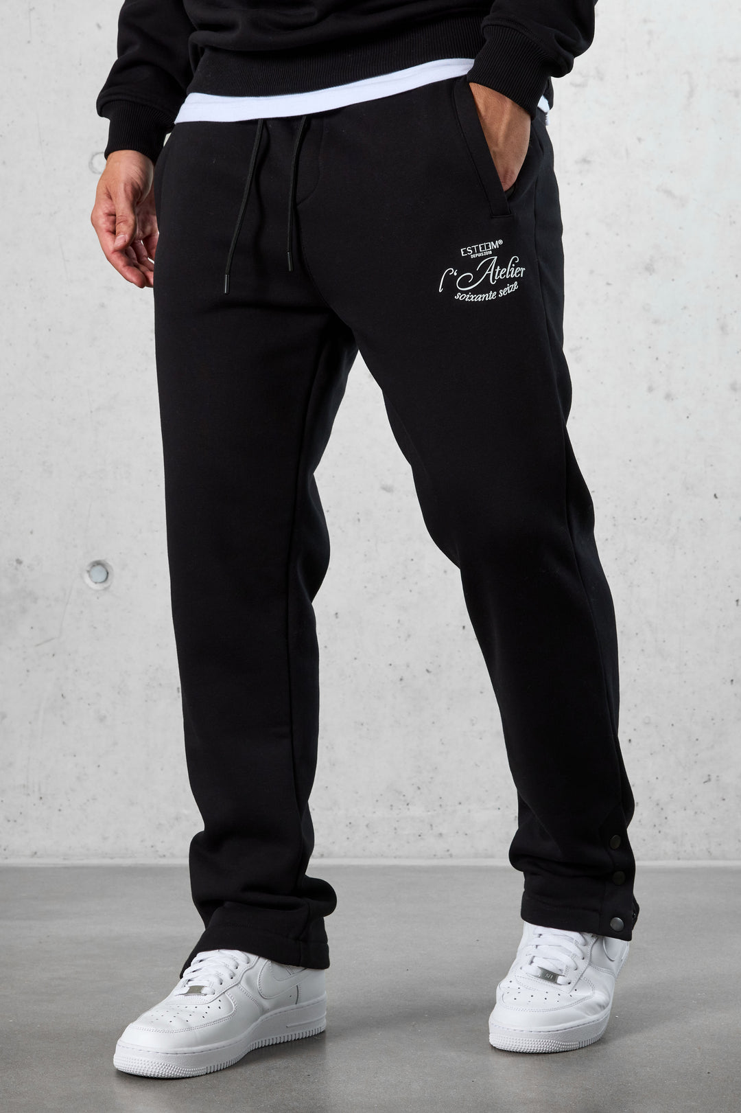 BLACK L'ATELIER 76 BUTTONS JOGGER