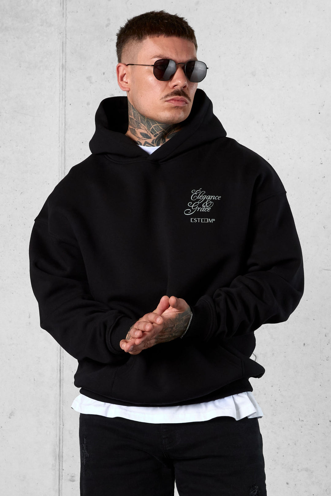 BLACK LA GRUE OVERSIZED HOODIE