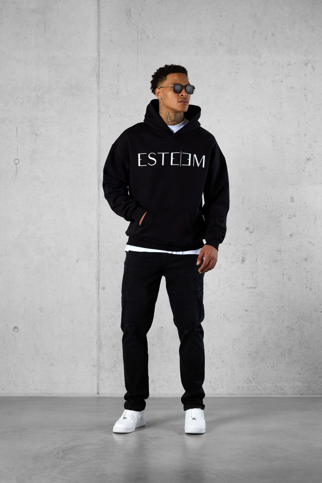 BLACK LETTERING OVERSIZED HOODIE