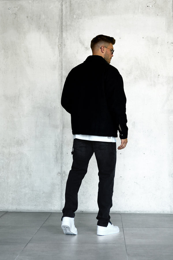 BLACK OVERSIZED FLANNEL JACKET