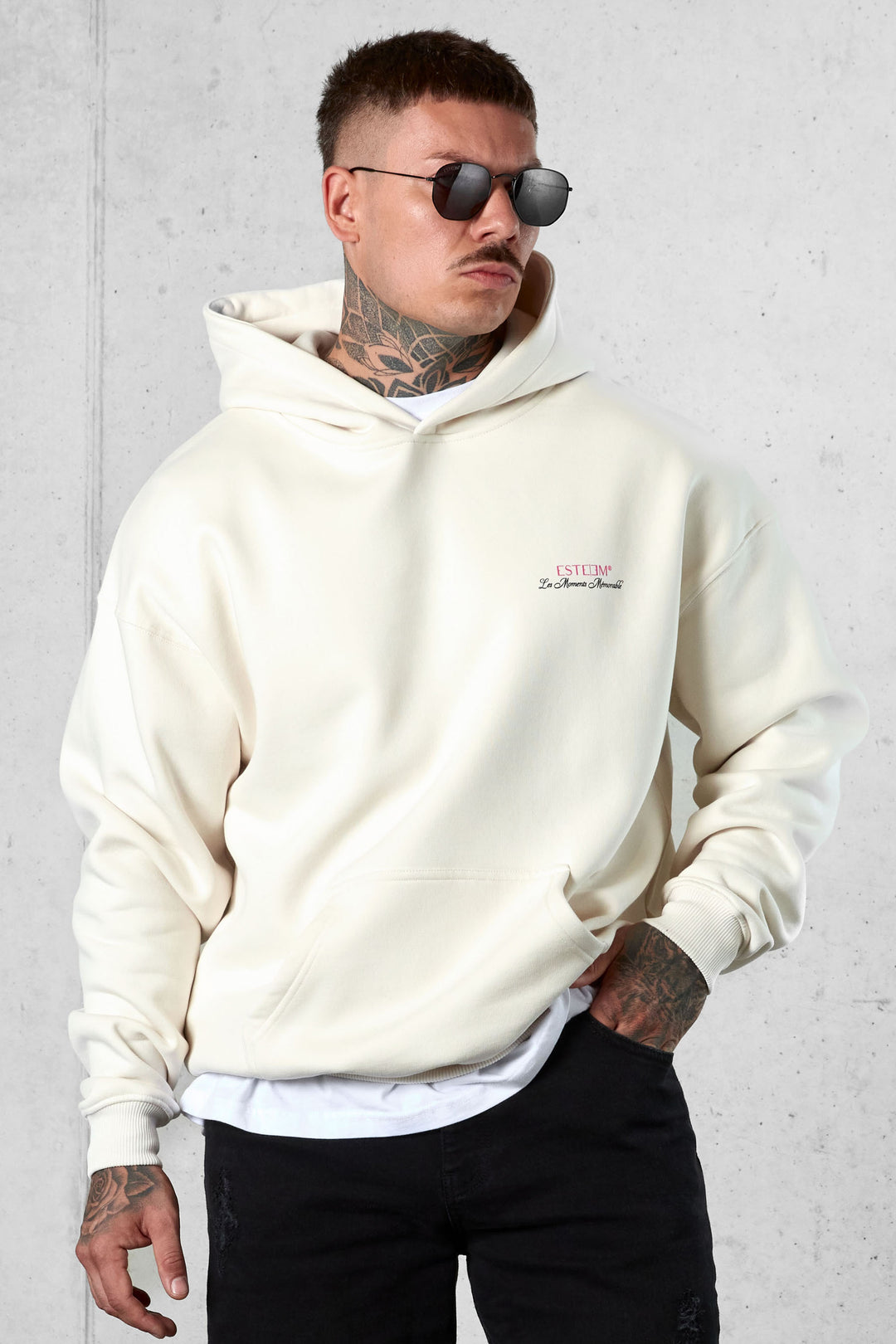 CREAM LES MOMENTS MÉMORABLE OVERSIZED HOODIE