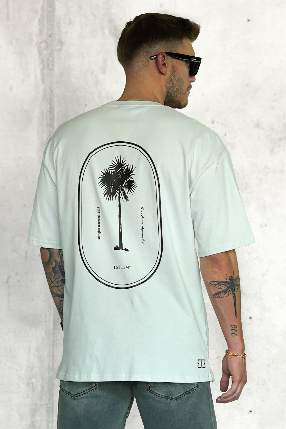 FROSTEDMINT SINGLE PALM OVERSIZED TEE