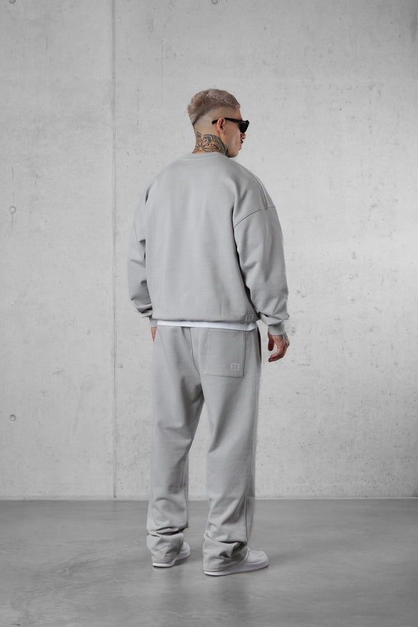 GREY DISCREET OVERSIZED SWEATER