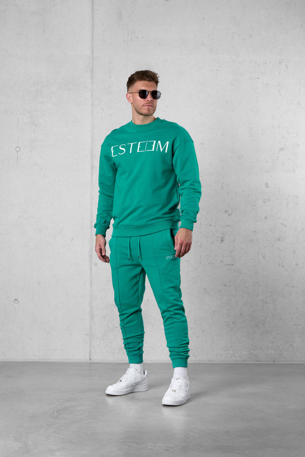 PEPPER GREEN LETTERING SWEATER