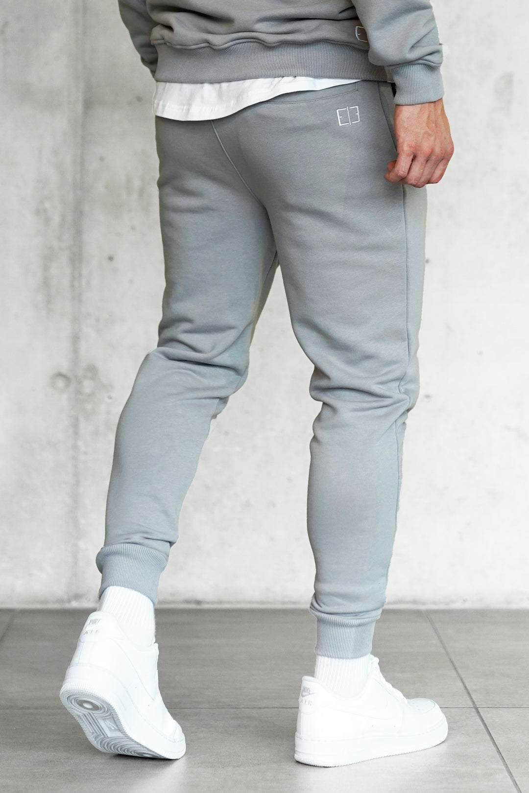 Simply Complicated basic sweatpants - スラックス