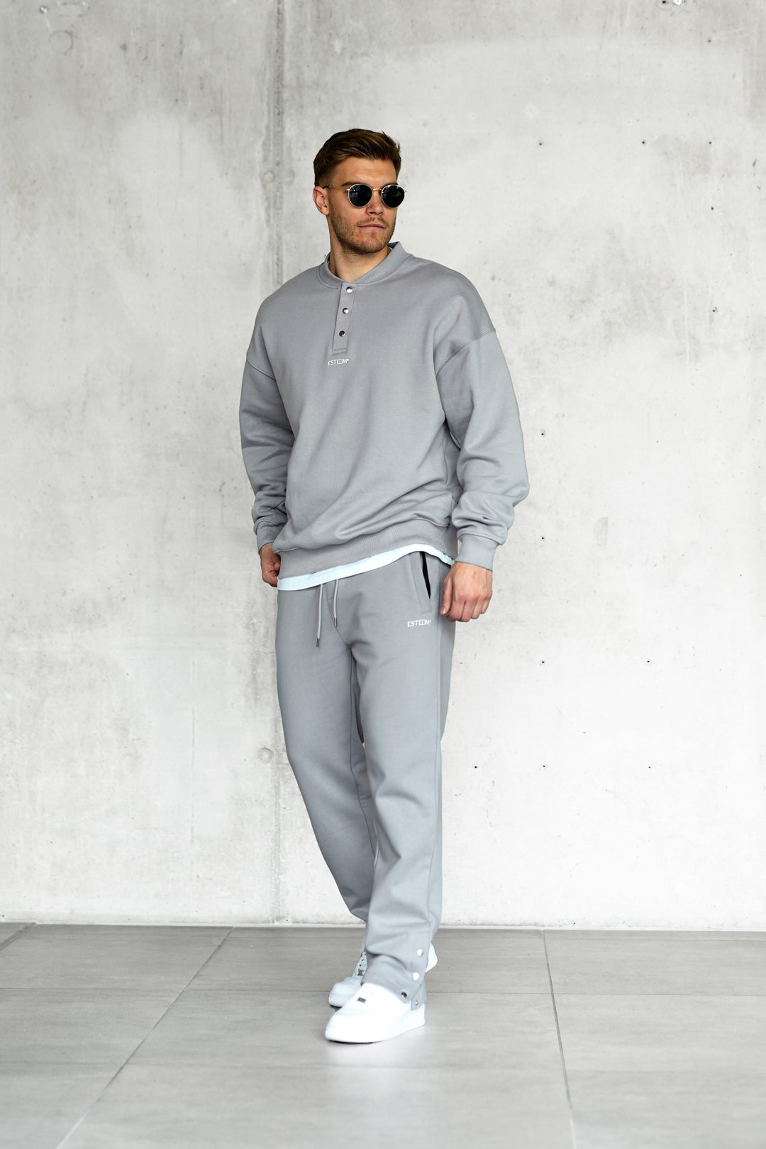 GREY BUTTONS JOGGER