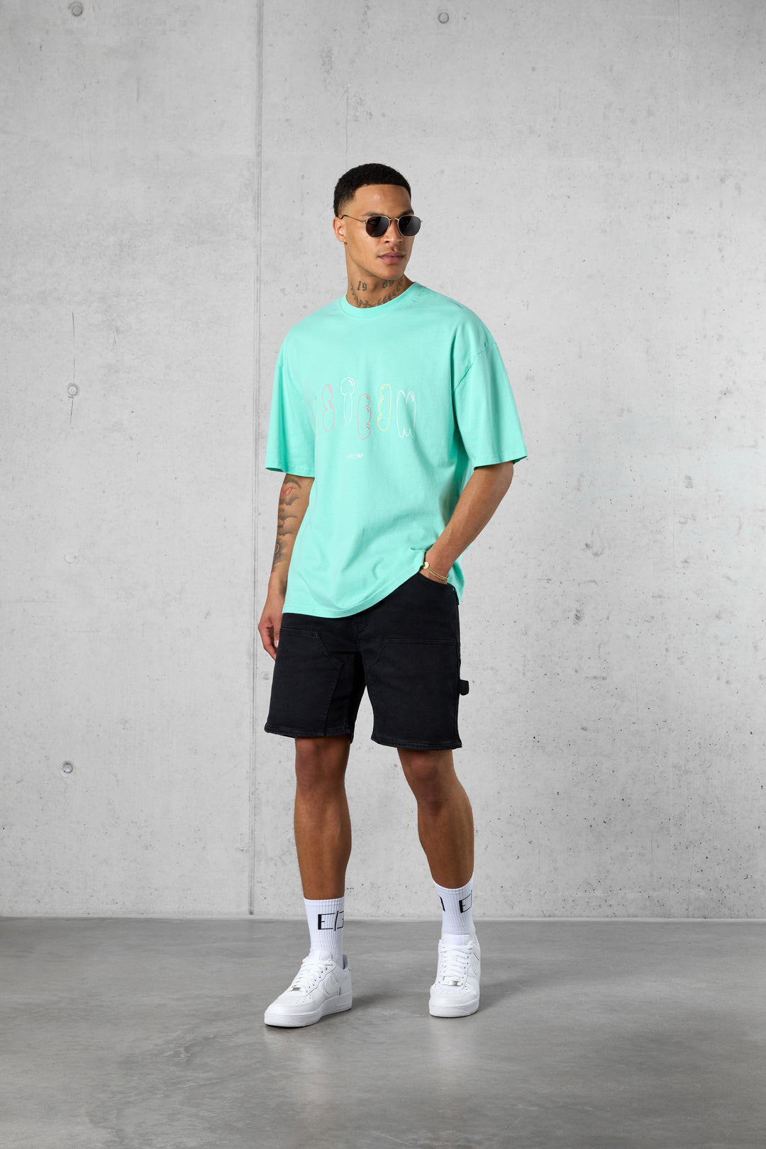 ICEGREEN COLORED BLOWN-UP OVERSIZED TEE