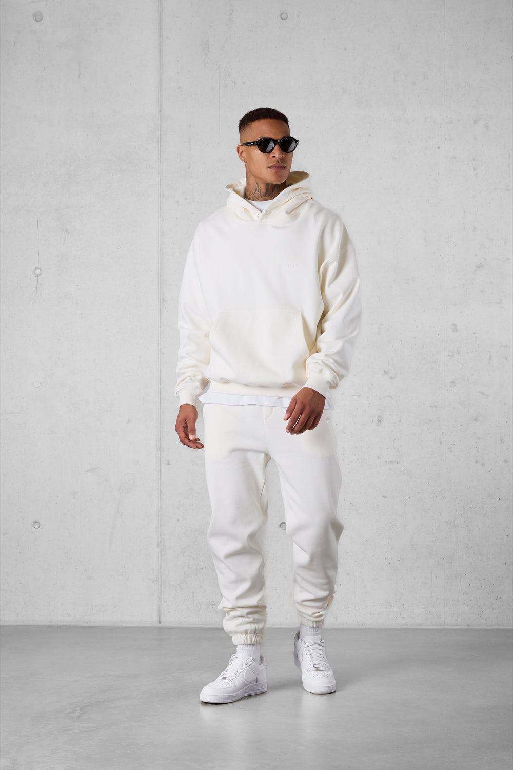 OFFWHITE ESSENTIAL JOGGER