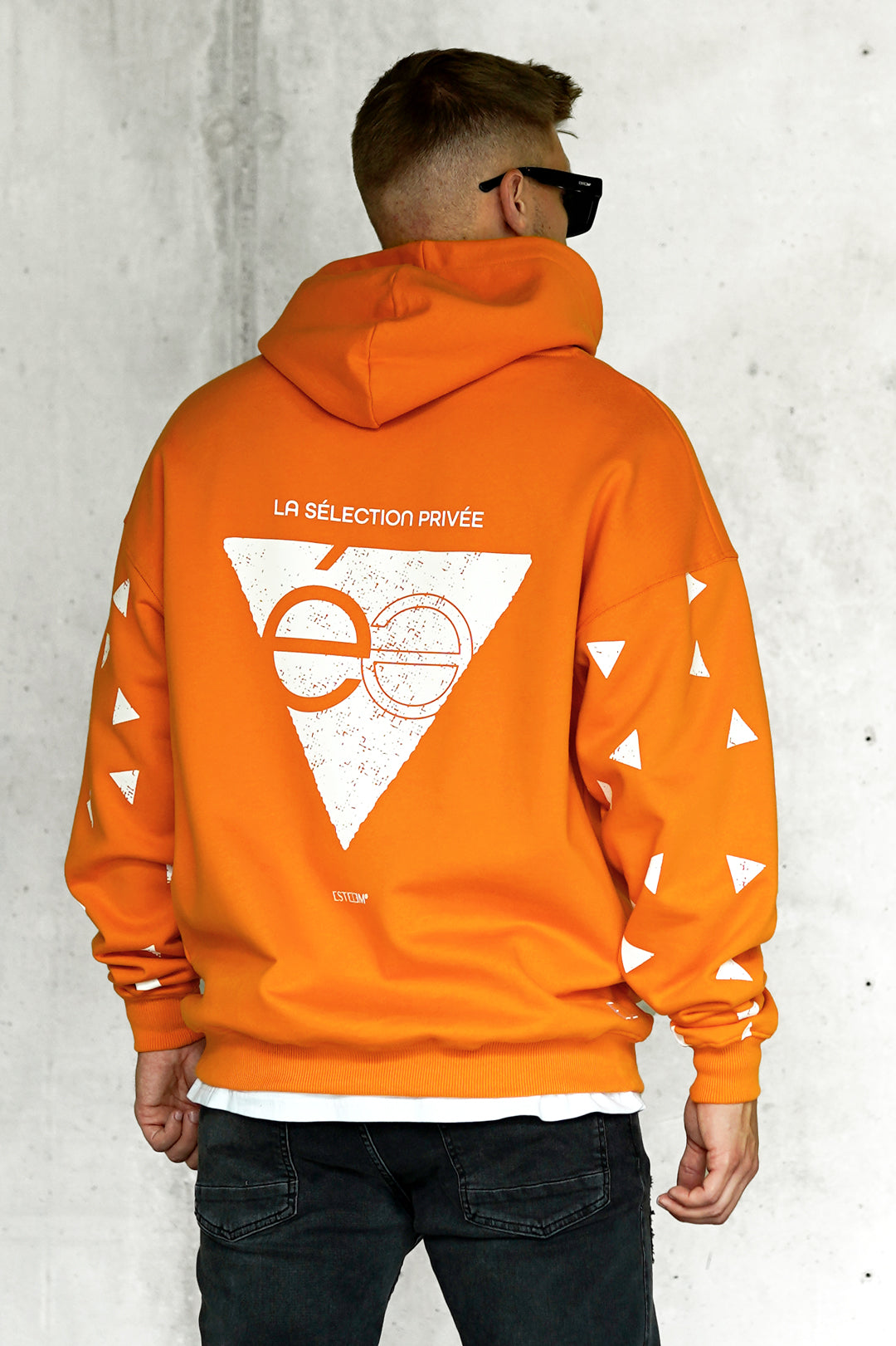 ORANGE PEPPER TRIANGLE OVERSIZED HOODIE