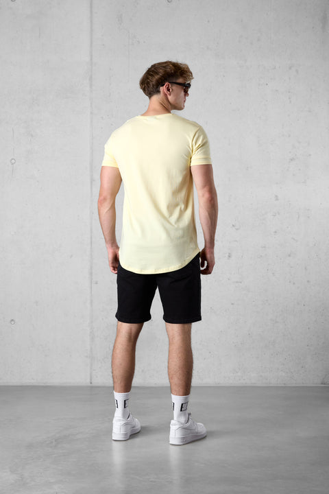 PASTELYELLOW LETTERING TEE