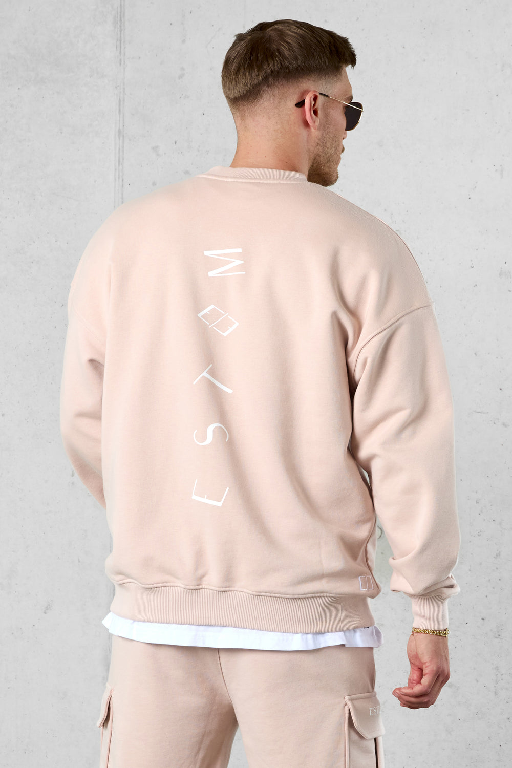 ROSE CHAOS VERTICAL OVERSIZED SWEATER