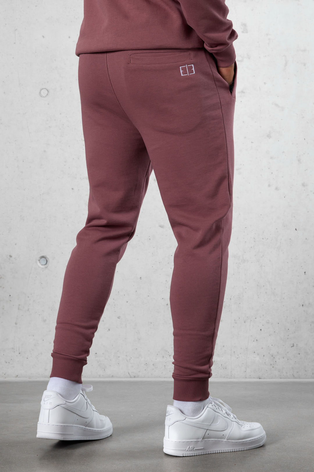 ROSEBROWN BASIC SWEATPANTS