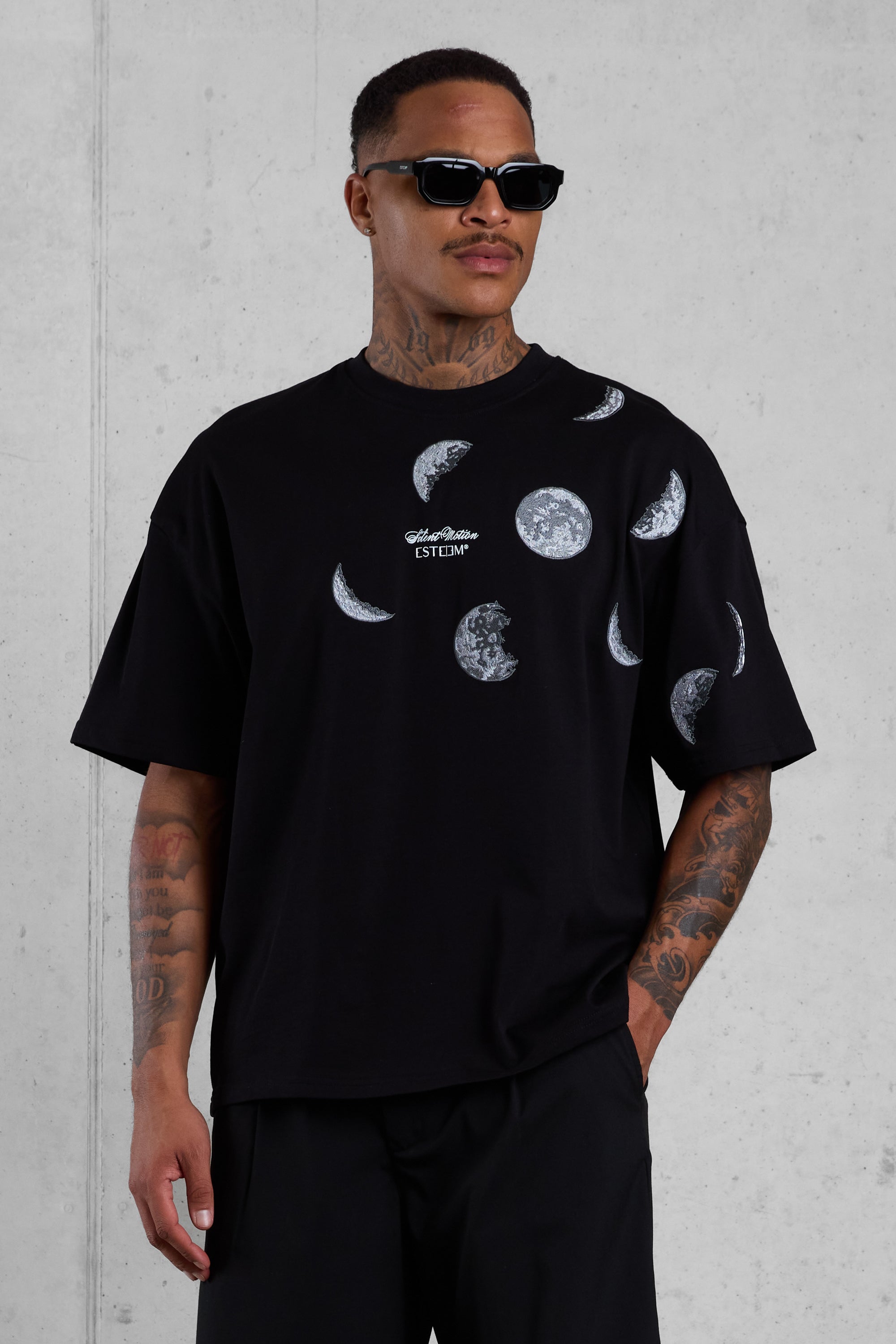 ESTEEM T-Shirt Herren Oversize Moon Schwarz – ESTEEM Clothing
