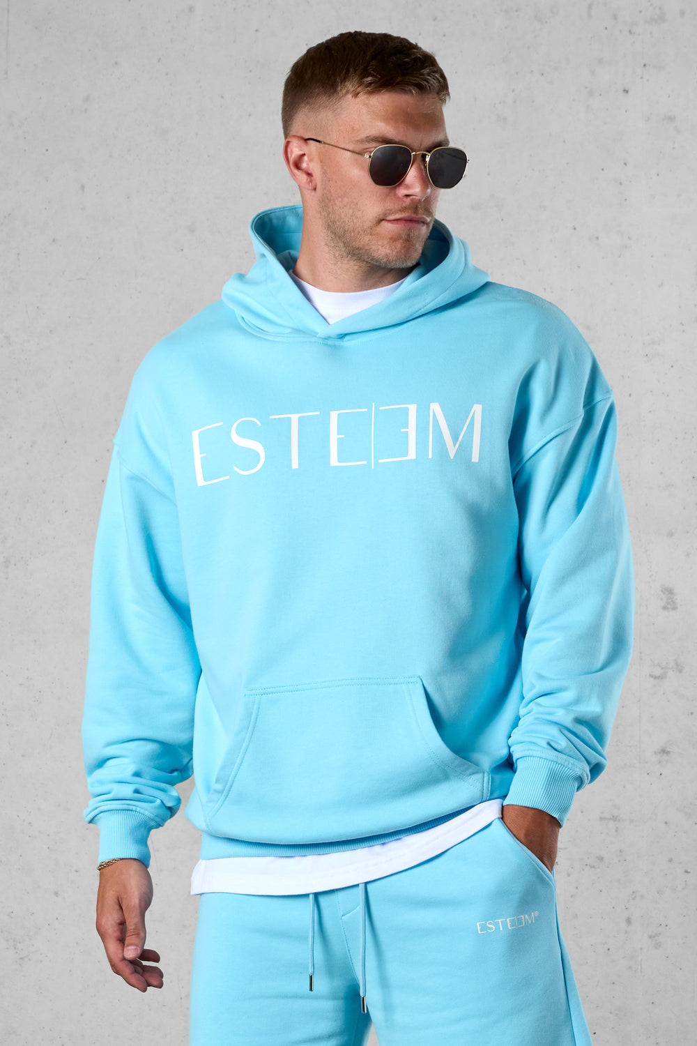 TROPICALBLUE LETTERING OVERSIZED SWEATHOODIE
