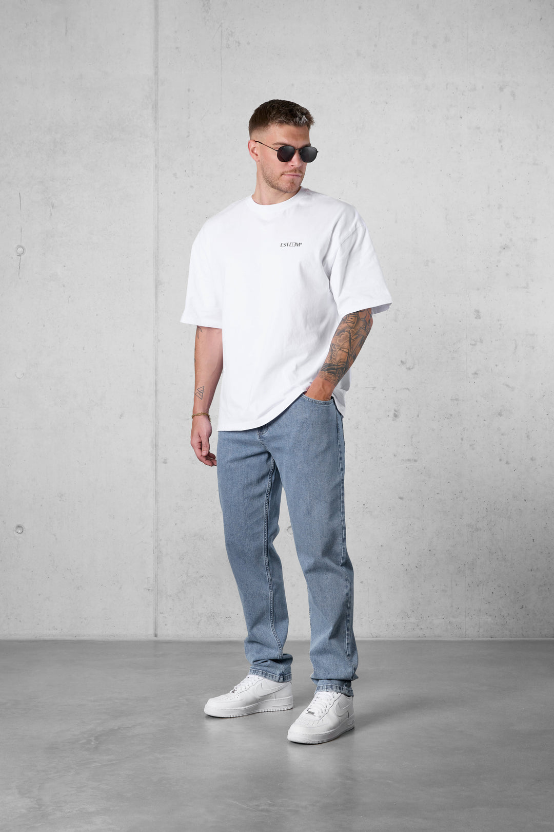 WASHED GREYBLUE BASIC STRAIGHT JEANS