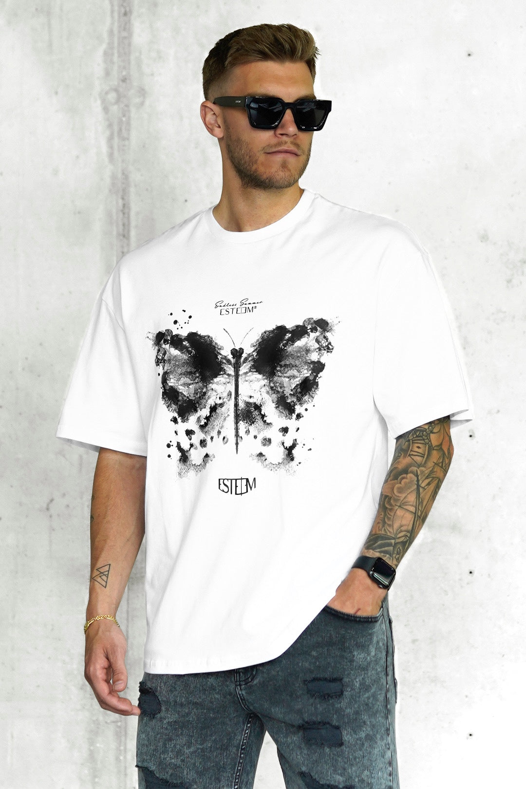 WHITE BUTTERFLY OVERSIZED TEE