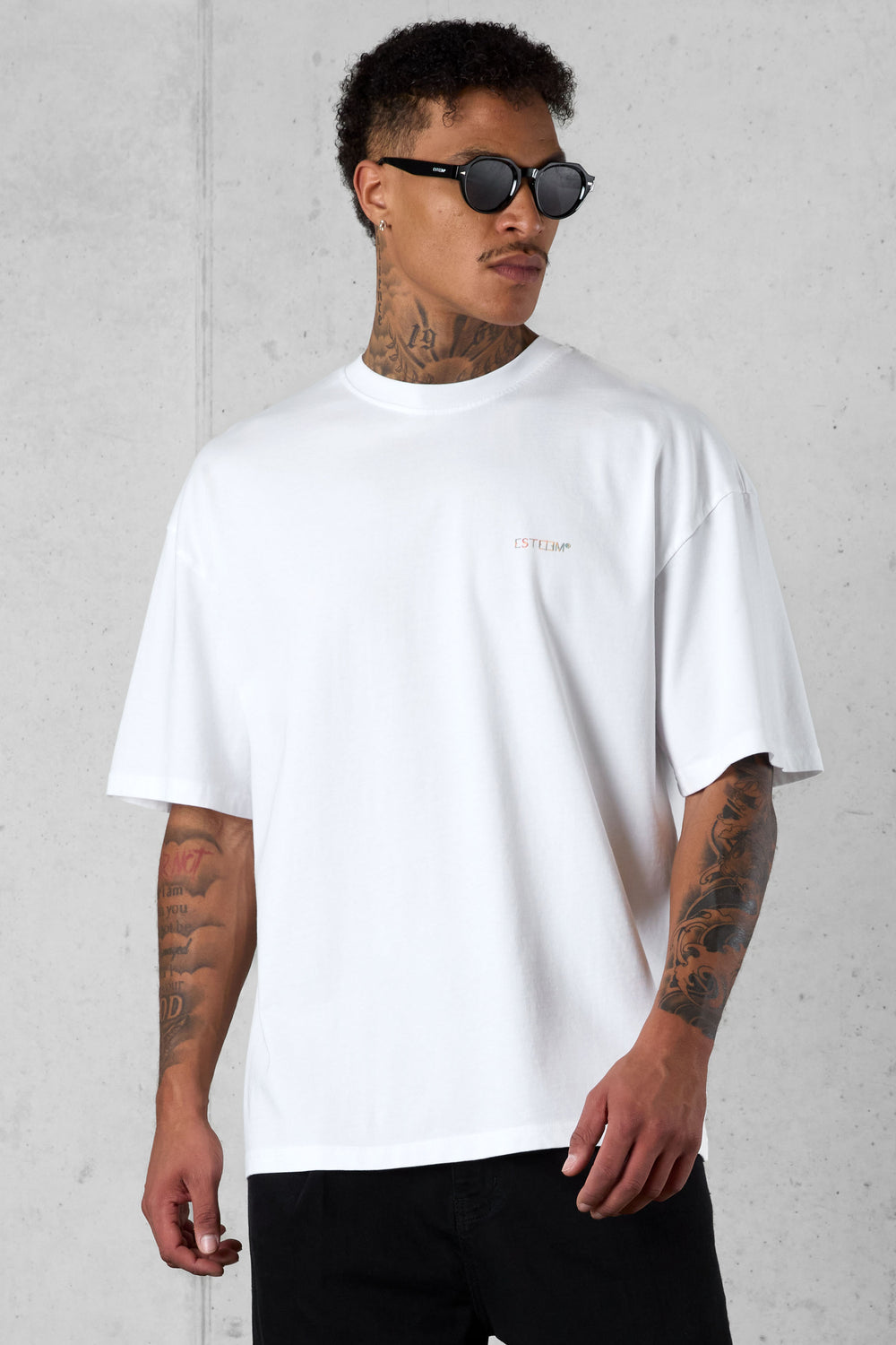 WHITE MIXED COLORS ESSENTIAL OVERSIZED TEE