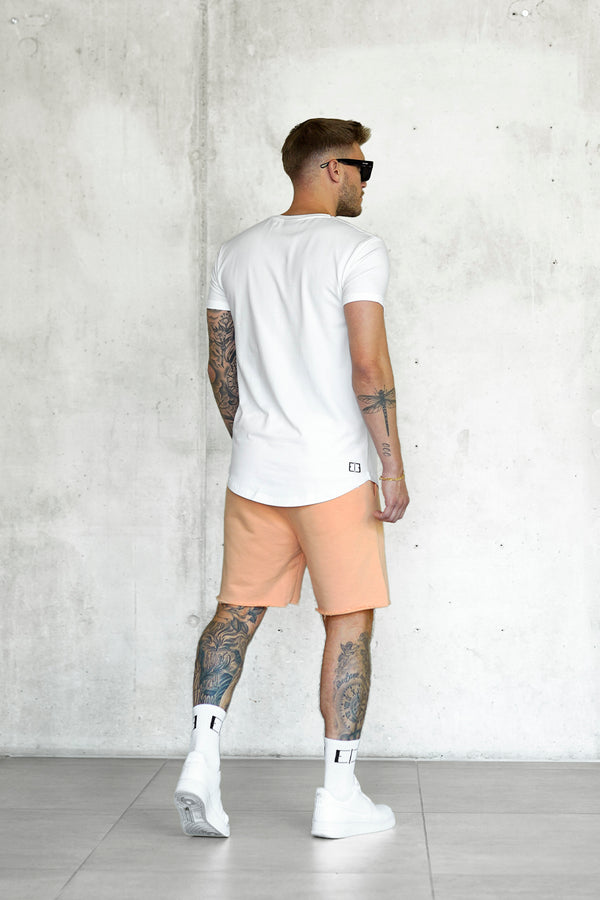 WHITE PEACH LETTERING TEE