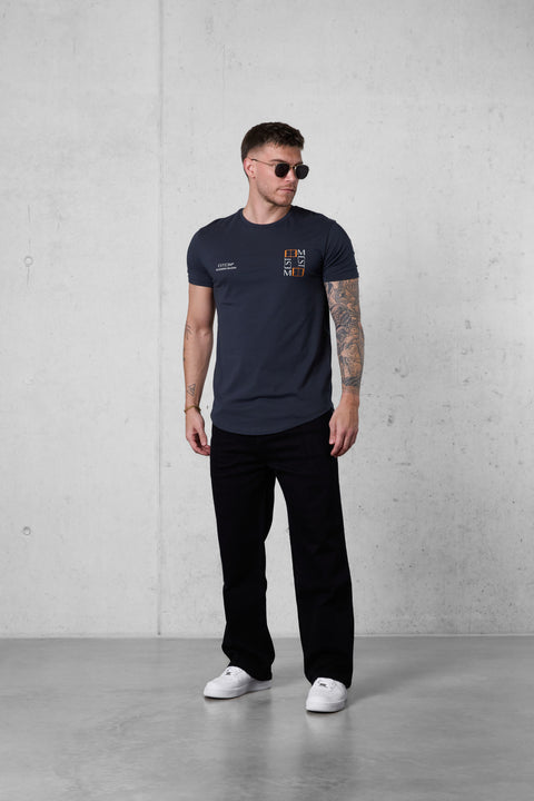 WOODLAND BLOOMING SEASON LOGO TEE