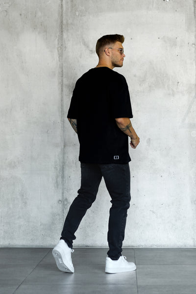 BLACK NAAG LOGO OVERSIZED TEE