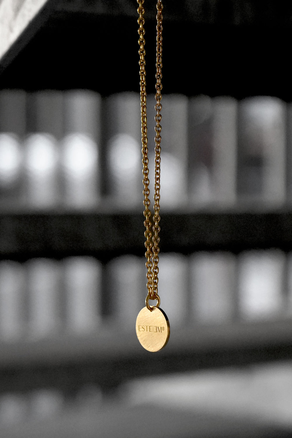 GOLD CIRCLE CHAIN