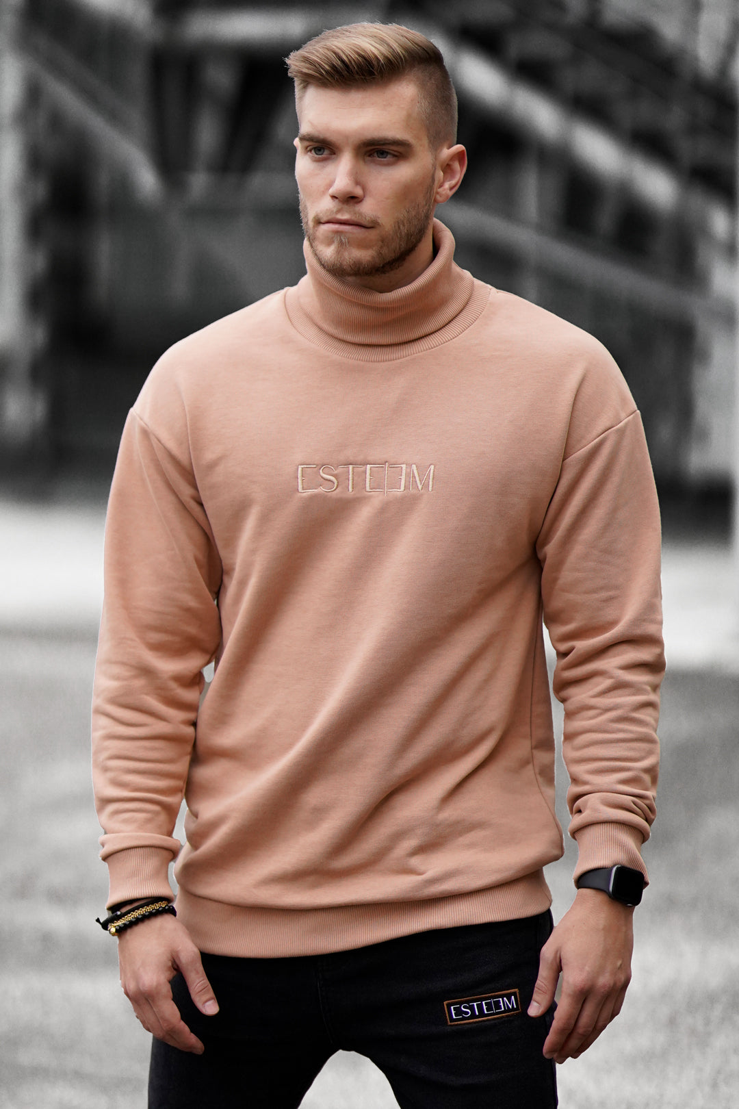 RUST ROLLY SWEATER