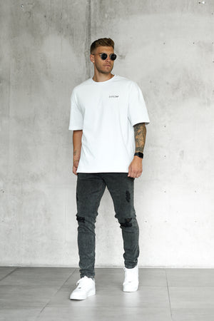 WASHED GREY DESTROYED STRAIGHT JEANS